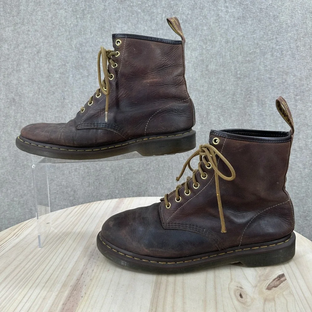 Dr. Martens 1460 Crazy Horse Leather Boots Mens 11 Brown Distressed 8-Eye